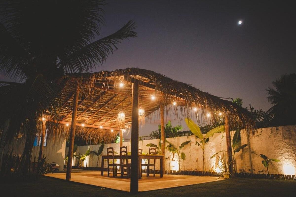 4 Quartos Ao Lado Da Praia Do Patacho Pôrto de Pedras Esterno foto